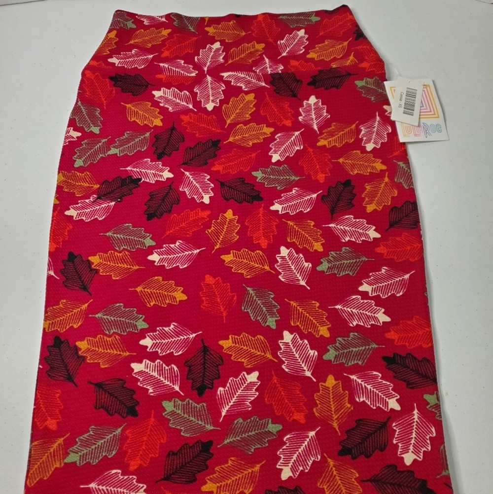 Lularoe Cassie Skirt Womens XS Red with colorful leaves Bodycon Pencil‎ Skirt